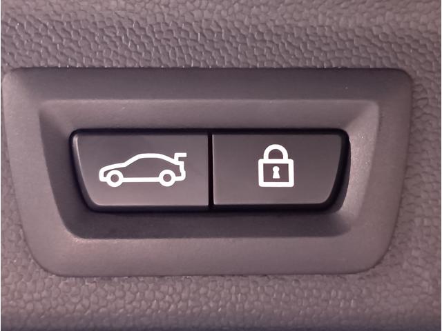 ＭＩＮＩ クーパーＤ　クロスオーバー　１オーナー　ディーラー記録Ｒ４　５　６　７あり　シートヒーター　パワーバックドア（フットオープン付）　バックカメラ　Ｂｌｕｅｔｏｏｔｈ　ドラレコ　アンビエントライト　純正ナビ　ルーフレール　トノカバー（5枚目）