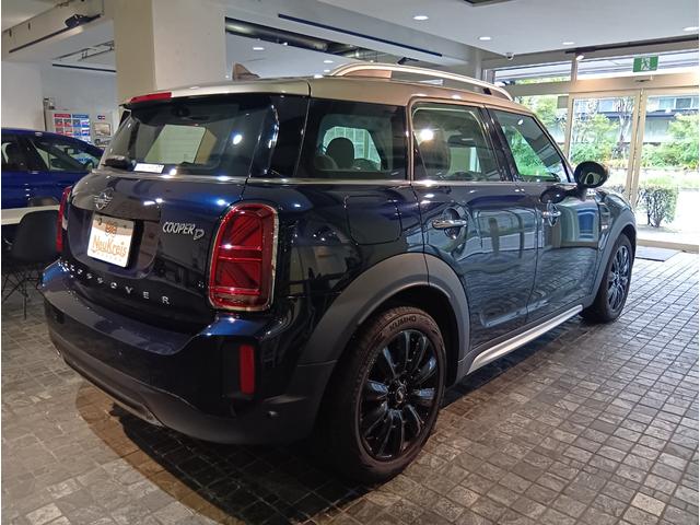 ＭＩＮＩ クーパーＤ　クロスオーバー　１オーナー　ディーラー記録Ｒ４　５　６　７あり　シートヒーター　パワーバックドア（フットオープン付）　バックカメラ　Ｂｌｕｅｔｏｏｔｈ　ドラレコ　アンビエントライト　純正ナビ　ルーフレール　トノカバー（16枚目）