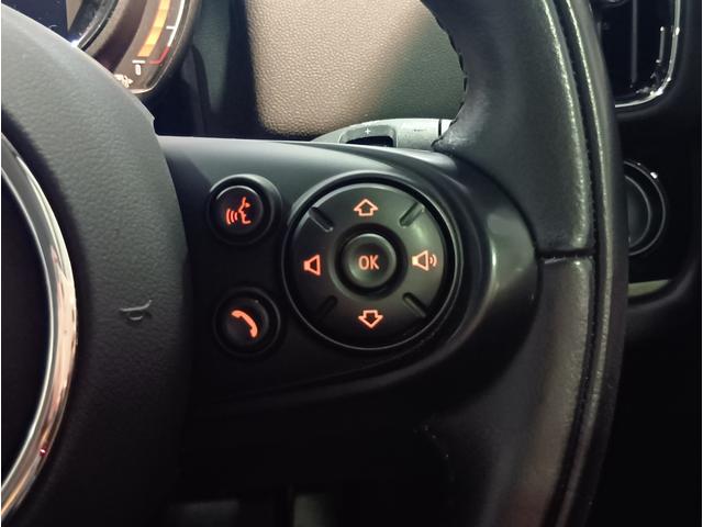 ＭＩＮＩ クーパーＤ　クロスオーバー　１オーナー　ディーラー記録Ｒ４　５　６　７あり　シートヒーター　パワーバックドア（フットオープン付）　バックカメラ　Ｂｌｕｅｔｏｏｔｈ　ドラレコ　アンビエントライト　純正ナビ　ルーフレール　トノカバー（22枚目）