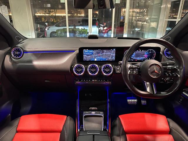 ＧＬＡクラス ＧＬＡ２００ｄ　４マチック　ＡＭＧラインパッケージ　１オーナー車　アドバンスドＰ　ＡＭＧレザーエクスクルーシブＰ　レーダーセーフティＰ　　パノラミックルーフ　ＨＵＤ　ブルメスターサウンド　ＡＢＵＸＡＲナビ　赤黒レザーシート　メモリ付パワーシート（5枚目）