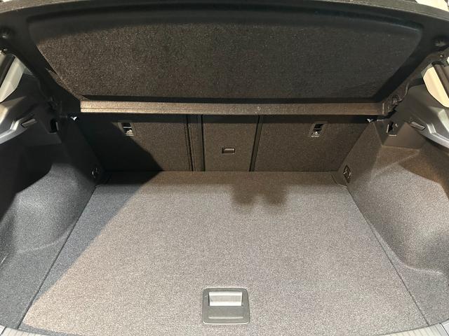 Ｔ－ロック ＴＤＩ　スタイル　Ｄｉｓｃｏｖｅｒ　Ｐｒｏ　ＰＫＧ　ＳＳＤナビ　９．２ｉｎｃタッチスクリーン　ジェスチャーコントロール　ＡＰＰコンクト　Ｗｅコネクトプラス　ＥＴＣ２．０　　　オールインセーフティ　レーンキープ　ＡＣＣ（16枚目）