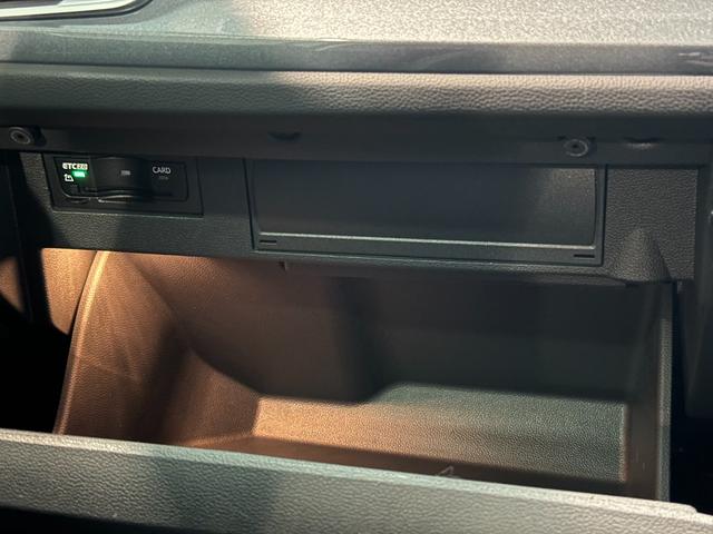 Ｔ－ロック ＴＤＩ　スタイル　Ｄｉｓｃｏｖｅｒ　Ｐｒｏ　ＰＫＧ　ＳＳＤナビ　９．２ｉｎｃタッチスクリーン　ジェスチャーコントロール　ＡＰＰコンクト　Ｗｅコネクトプラス　ＥＴＣ２．０　　　オールインセーフティ　レーンキープ　ＡＣＣ（46枚目）