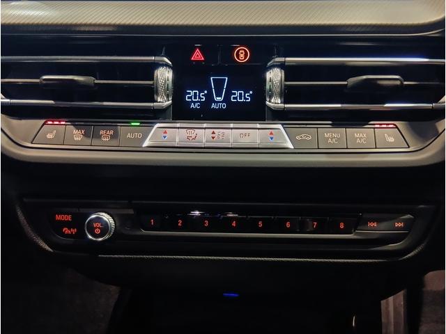 2シリーズ M235i xDriveグランクーペ 1オーナー ディーラー記録R3 4 5 6あり メモリーパワーシート シートヒーター バックカメラ アンビエントライト ワイヤレス充電 純正ナビ Bluetooth クルーズコントロール 前後ドラレコ(5枚目)