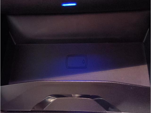 2シリーズ M235i xDriveグランクーペ 1オーナー ディーラー記録R3 4 5 6あり メモリーパワーシート シートヒーター バックカメラ アンビエントライト ワイヤレス充電 純正ナビ Bluetooth クルーズコントロール 前後ドラレコ(6枚目)