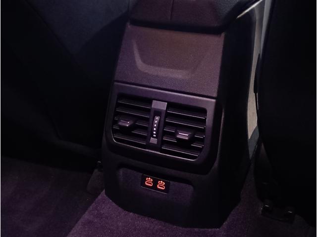 2シリーズ M235i xDriveグランクーペ 1オーナー ディーラー記録R3 4 5 6あり メモリーパワーシート シートヒーター バックカメラ アンビエントライト ワイヤレス充電 純正ナビ Bluetooth クルーズコントロール 前後ドラレコ(36枚目)