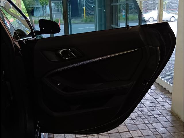 2シリーズ M235i xDriveグランクーペ 1オーナー ディーラー記録R3 4 5 6あり メモリーパワーシート シートヒーター バックカメラ アンビエントライト ワイヤレス充電 純正ナビ Bluetooth クルーズコントロール 前後ドラレコ(37枚目)