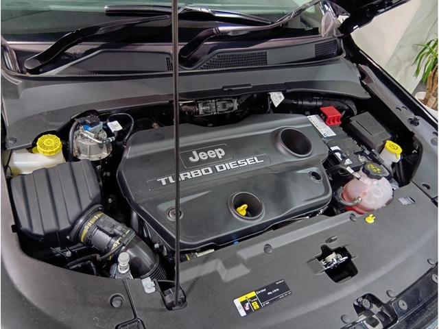 ジープ・コマンダー リミテッド ACC メモリーパワーシート シートヒーター ステアリングヒーター ワイヤレス充電 360度カメラ 地デジ Bluetooth 純正ナビ 前後ドラレコ ディーラー記録R6R7あり(59枚目)