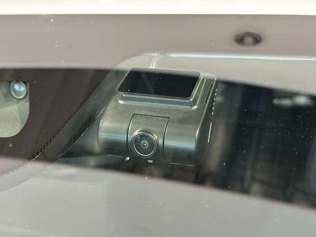 Cクラス C220dアバンギャルド AMGラインパッケージ レーダーセーフティP LEDハイパーパフォーマンスヘッドランプ 360度カメラ パワーシート シートヒーター パワートランク フットトランクオープナー 純正18インチAW 1オーナー D記5.6.7(25枚目)