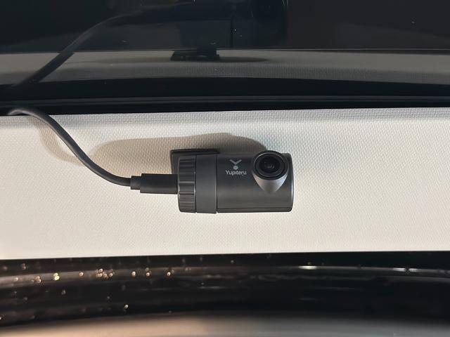 X1 xDrive 18d xライン ハイラインPKG モカレザー 木目調インパネ シートヒーター ACC パワーバックドア(フットオープナー) 1オーナー バックカメラ 前後ドラレコ ディーラー整備記録簿付 R4/5/6/7 スペアキー(5枚目)