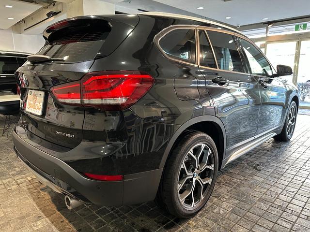 X1 xDrive 18d xライン ハイラインPKG モカレザー 木目調インパネ シートヒーター ACC パワーバックドア(フットオープナー) 1オーナー バックカメラ 前後ドラレコ ディーラー整備記録簿付 R4/5/6/7 スペアキー(12枚目)