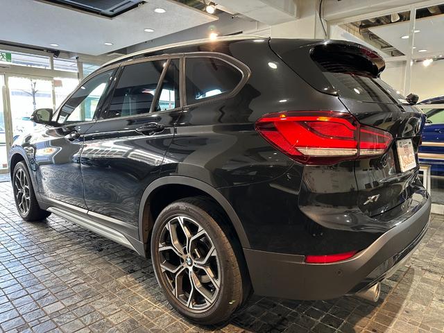 X1 xDrive 18d xライン ハイラインPKG モカレザー 木目調インパネ シートヒーター ACC パワーバックドア(フットオープナー) 1オーナー バックカメラ 前後ドラレコ ディーラー整備記録簿付 R4/5/6/7 スペアキー(14枚目)