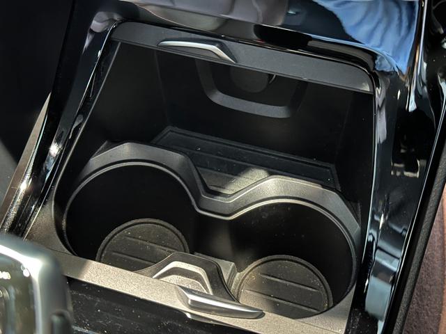 X1 xDrive 18d xライン ハイラインPKG モカレザー 木目調インパネ シートヒーター ACC パワーバックドア(フットオープナー) 1オーナー バックカメラ 前後ドラレコ ディーラー整備記録簿付 R4/5/6/7 スペアキー(26枚目)