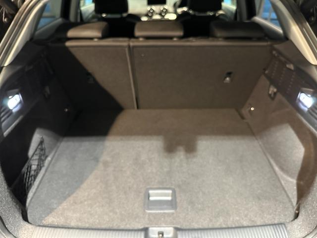 Q2 35TDIスポーツ アシスタンスパッケージ ACC ブレーキホールド バックカメラ LEDライト 電動リアゲート 純正TV付ナビ 8スピーカー 前後ドラレコ スペアキー ETC ディーラー整備記録簿 R4/5/6/7(32枚目)