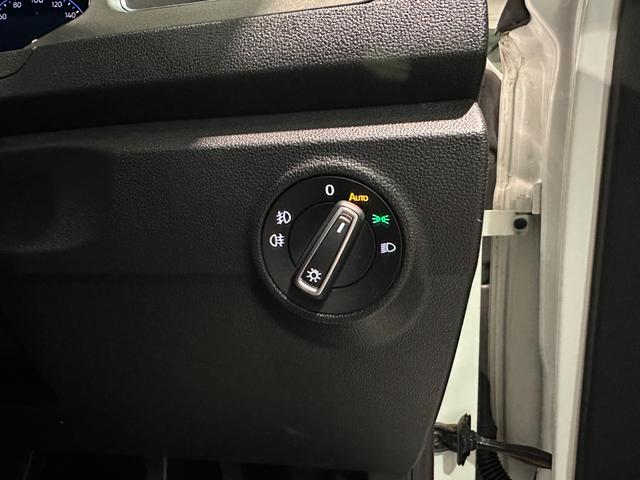 T-ロック TSI スタイルデザインパッケージ ディスカバーメディアPKG 1オーナー ACC バックカメラ パワーバックドア LEDライト アンビエントライト ETC デイタイムランニングライト ディーラー整備記録簿付 R4・5・6・7(21枚目)