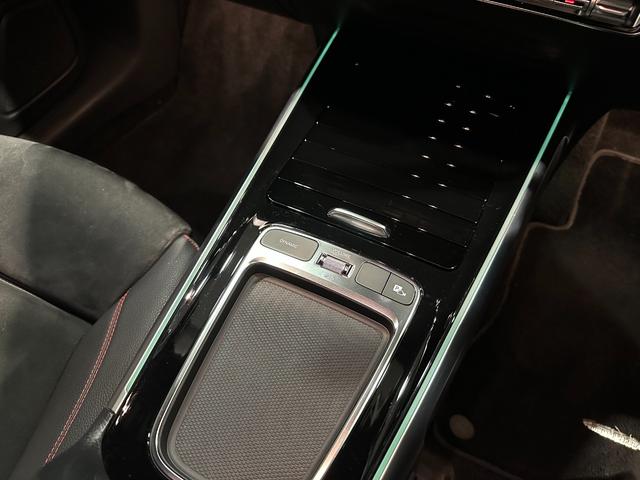 ＧＬＢ ＧＬＢ２００ｄ　４マチック　ＡＭＧラインパッケージ　ＡＭＧラインＰＫＧ　オフロードエンジニアリングＰＫＧ　前席パワーシート　前席シートヒーター　フットトランクオープン　３６０度カメラ　前後ドラレコ　ワイヤレスチャージ　ブラインドスポットアシスト（27枚目）
