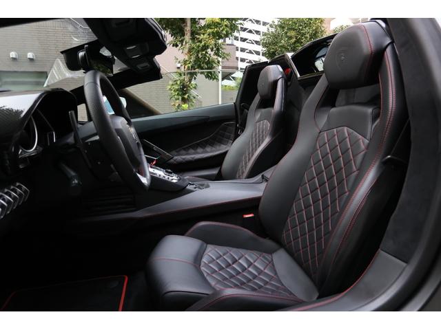 アヴェンタドール LP700-4ロードスター ディーラー車 左ハンドル フロントリフター 純正20インチ鍛造アルミホイール カーボンブレーキ ブラックキャリパー カーボンフロントスポイラー カーボンサイドエアダクト カーボンリアディフューザー(12枚目)