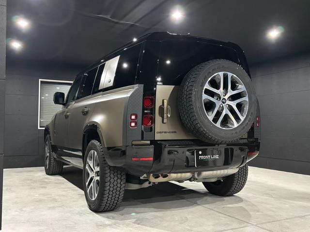 ディフェンダー １１０Ｘ－ダイナミックＳＥ　Ｄ３００　ゴンドワナストーン　純正サテンプロテクション　電子制御エアサスペンション　ブラックエクステリア　プライバシーガラス　クロスカービーム　パノラミックビューモニター　ブラインドスポットモニター（10枚目）