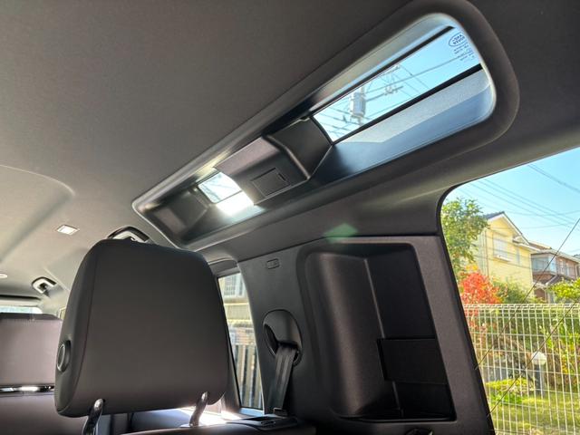 ディフェンダー １１０Ｘ－ダイナミックＳＥ　Ｄ３００　ゴンドワナストーン　純正サテンプロテクション　電子制御エアサスペンション　ブラックエクステリア　プライバシーガラス　クロスカービーム　パノラミックビューモニター　ブラインドスポットモニター（23枚目）