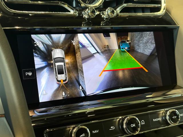 ベンテイガ 　ＯＰ８１９　ベンテイガスタイリングスペック　エアラインシートスペック　Ｂａｎｇ　＆Ｏｌｕｆｓｅｎ　ブラックラインスペック　フェイシア　ドアウエストレール　ピアノリネン　２２インチ　エンターテインメント（11枚目）