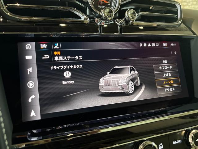 ベンテイガ 　ＯＰ８１９　ベンテイガスタイリングスペック　エアラインシートスペック　Ｂａｎｇ　＆Ｏｌｕｆｓｅｎ　ブラックラインスペック　フェイシア　ドアウエストレール　ピアノリネン　２２インチ　エンターテインメント（12枚目）