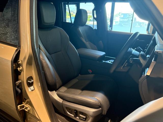 GX GX550 オーバートレイル+ 100台限定車 AUTHORセキュリティ ムーンルーフ マークレビンソン クールボックス 地デジチューナー パノラミックビューモニター デジタルインナーミラー F.Rシートヒーター Fベンチレーション(13枚目)