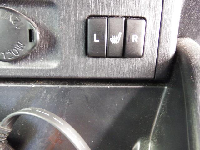 プリウスアルファ Ｓ　チューン　ブラックＩＩ（8枚目）