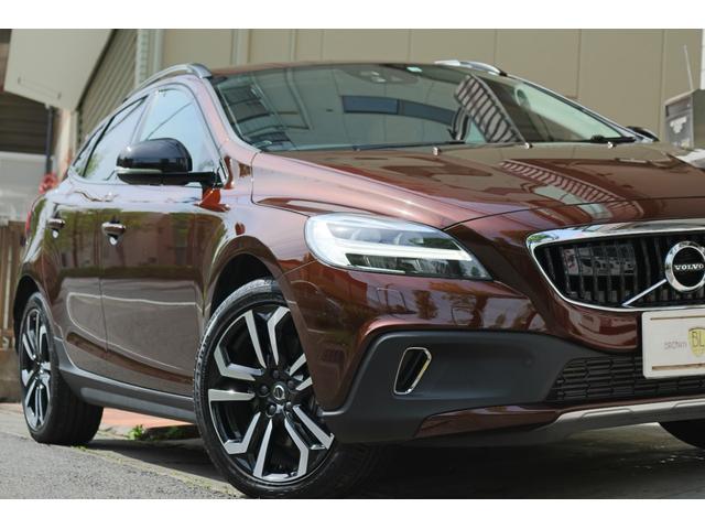 Ｖ４０ クロスカントリー　Ｔ５　ＡＷＤ　サマム　全車検時ボルボ記録簿・取説・整備手帳・スマートキーＸ２ケ・ＬＥＤヘッドライト・キャメル革Ｐシート＆ヒータ・純正ナビＴＶ＆Ｒカメラ＆Ｐソナー＆ＥＴＣ・ドラレコ・パドルＳ・ハーマンカードン・ブルートゥース（44枚目）