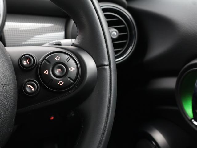 MINI クーパーD 認定中古車 2年保証 15インチAW 純正HDDナビゲーション リヤカメラ 前後センサー LEDヘッドライト 衝突警告 USB コンフォートアクセス ブラックリーフ&ミラーキャップ(38枚目)