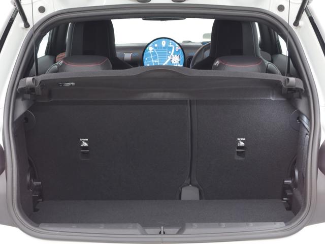 MINI クーパーS ジョン・クーパー・ワークス・トリム 認定中古車 2年保証 JCWトリム 17インチAW パドルシフト ヘッドアップディスプレイ Harman/Kardon アクティブクルーズコントロール 全周囲カメラ アダプティブLED 衝突軽減(16枚目)