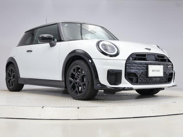 MINI クーパーS ジョン・クーパー・ワークス・トリム 認定中古車 2年保証 JCWトリム 17インチAW パドルシフト ヘッドアップディスプレイ Harman/Kardon アクティブクルーズコントロール 全周囲カメラ アダプティブLED 衝突軽減(18枚目)