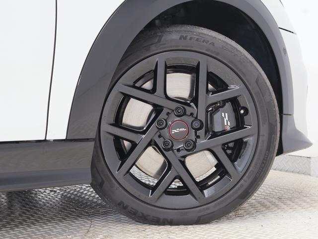 MINI クーパーS ジョン・クーパー・ワークス・トリム 認定中古車 2年保証 JCWトリム 17インチAW パドルシフト ヘッドアップディスプレイ Harman/Kardon アクティブクルーズコントロール 全周囲カメラ アダプティブLED 衝突軽減(27枚目)