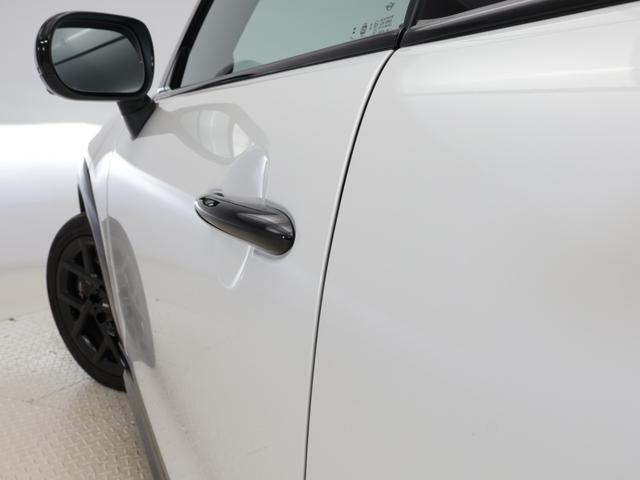 MINI クーパーS ジョン・クーパー・ワークス・トリム 認定中古車 2年保証 JCWトリム 17インチAW パドルシフト ヘッドアップディスプレイ Harman/Kardon アクティブクルーズコントロール 全周囲カメラ アダプティブLED 衝突軽減(33枚目)