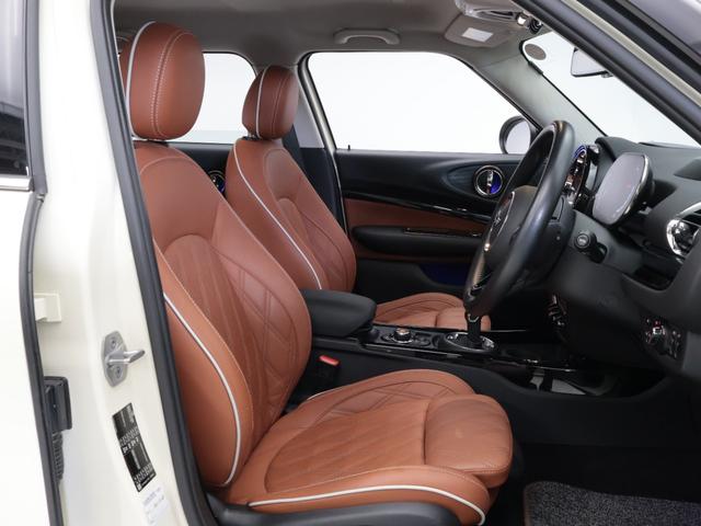 MINI クーパーSD クラブマン 認定中古車 2年保証 チェスターレザー フロント電動シート 17インチAW ヘッドアップディスプレイ アクティブクルーズコントロール リヤカメラ 前後センサー LEDヘッドライト 衝突軽減 車線逸脱(12枚目)
