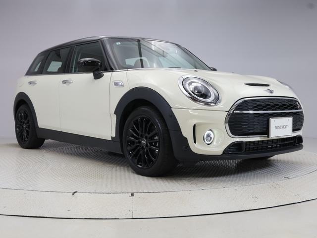 MINI クーパーSD クラブマン 認定中古車 2年保証 チェスターレザー フロント電動シート 17インチAW ヘッドアップディスプレイ アクティブクルーズコントロール リヤカメラ 前後センサー LEDヘッドライト 衝突軽減 車線逸脱(19枚目)