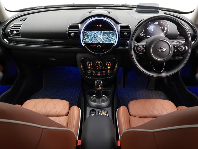 MINI クーパーSD クラブマン 認定中古車 2年保証 チェスターレザー フロント電動シート 17インチAW ヘッドアップディスプレイ アクティブクルーズコントロール リヤカメラ 前後センサー LEDヘッドライト 衝突軽減 車線逸脱(51枚目)