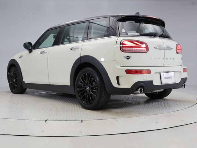 MINI クーパーSD クラブマン 認定中古車 2年保証 チェスターレザー フロント電動シート 17インチAW ヘッドアップディスプレイ アクティブクルーズコントロール リヤカメラ 前後センサー LEDヘッドライト 衝突軽減 車線逸脱(53枚目)