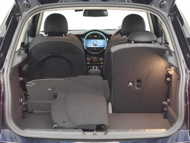 MINI クーパーS クラシック・トリム 認定中古車 2年保証 17インチAW クルーズコントロール ナビ非装着車 リヤカメラ 前後センサー LEDヘッドライト 衝突軽減 車線逸脱 USB コンフォートアクセス フロントシートヒーター(17枚目)