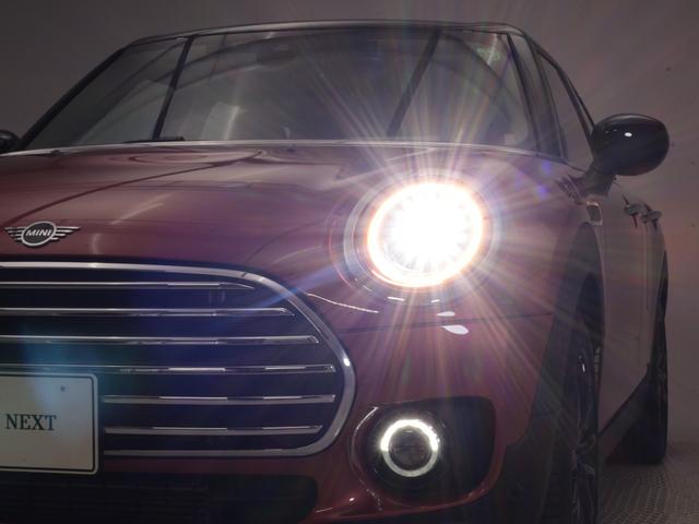 ＭＩＮＩ クーパー　クラブマン　クラシック・トリム　認定中古車　２年保証　スポーツシート　１７インチＡＷ　クルーズコントロール　リヤカメラ　前後センサー　ＬＥＤ　衝突警告　車線逸脱　フロントシートヒーター　コンフォートアクセス　純正ＨＤＤナビゲーション（26枚目）