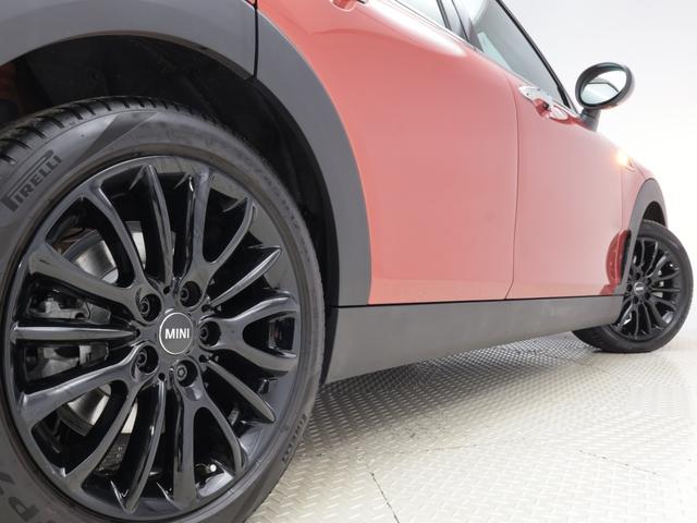 ＭＩＮＩ クーパー　クラブマン　クラシック・トリム　認定中古車　２年保証　スポーツシート　１７インチＡＷ　クルーズコントロール　リヤカメラ　前後センサー　ＬＥＤ　衝突警告　車線逸脱　フロントシートヒーター　コンフォートアクセス　純正ＨＤＤナビゲーション（31枚目）