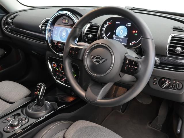 ＭＩＮＩ クーパー　クラブマン　クラシック・トリム　認定中古車　２年保証　スポーツシート　１７インチＡＷ　クルーズコントロール　リヤカメラ　前後センサー　ＬＥＤ　衝突警告　車線逸脱　フロントシートヒーター　コンフォートアクセス　純正ＨＤＤナビゲーション（43枚目）