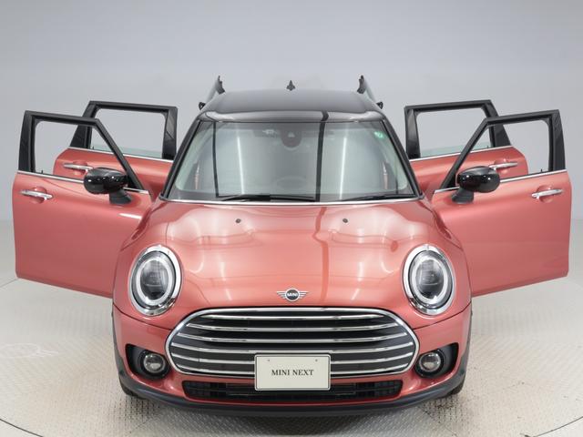 ＭＩＮＩ クーパー　クラブマン　クラシック・トリム　認定中古車　２年保証　スポーツシート　１７インチＡＷ　クルーズコントロール　リヤカメラ　前後センサー　ＬＥＤ　衝突警告　車線逸脱　フロントシートヒーター　コンフォートアクセス　純正ＨＤＤナビゲーション（55枚目）