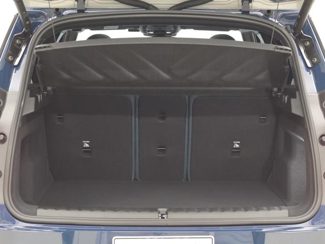 ＭＩＮＩ カントリーマンＤ　フェイバリット・トリム　認定中古車　２年保証　フェイバードトリム　パノラマサンルーフ　１９インチＡＷ　アクティブクルーズコントロール　Ｈａｒｍａｎ／Ｋａｒｄｏｎ　ヘッドアップディスプレイ　全周囲カメラ　衝突軽減　車線逸脱（16枚目）