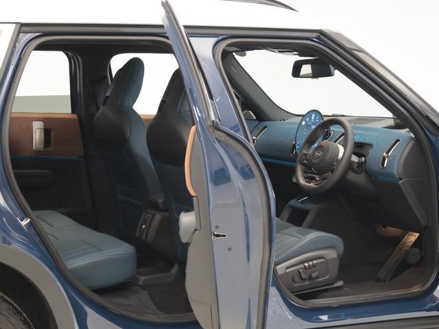 ＭＩＮＩ カントリーマンＤ　フェイバリット・トリム　認定中古車　２年保証　フェイバードトリム　パノラマサンルーフ　１９インチＡＷ　アクティブクルーズコントロール　Ｈａｒｍａｎ／Ｋａｒｄｏｎ　ヘッドアップディスプレイ　全周囲カメラ　衝突軽減　車線逸脱（40枚目）