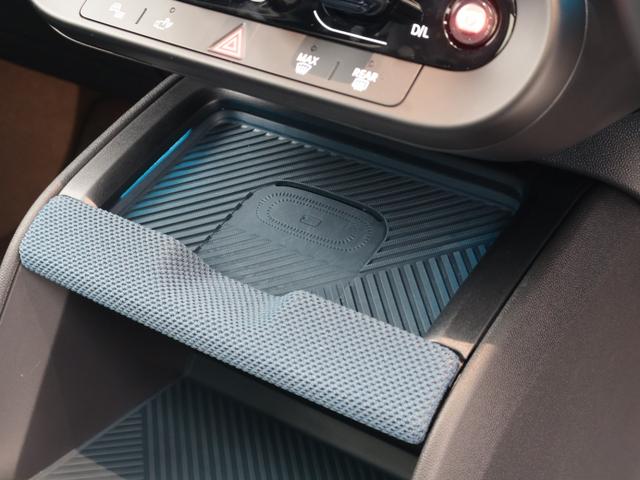 ＭＩＮＩ カントリーマンＤ　フェイバリット・トリム　認定中古車　２年保証　フェイバードトリム　パノラマサンルーフ　１９インチＡＷ　アクティブクルーズコントロール　Ｈａｒｍａｎ／Ｋａｒｄｏｎ　ヘッドアップディスプレイ　全周囲カメラ　衝突軽減　車線逸脱（51枚目）