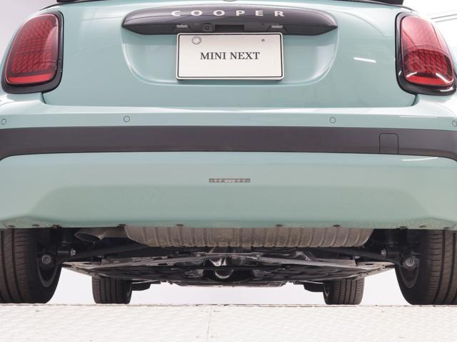 ＭＩＮＩ クーパーＣ　コンバーチブル　フェイバリット・トリム　認定中古車　２年保証　フェイバードトリム　ベージュ内装　１７インチＡＷ　アクティブクルーズコントロール　全周囲カメラ　前後センサー　アダプティブＬＥＤ　衝突軽減　車線逸脱　ステアリングヒーター（38枚目）