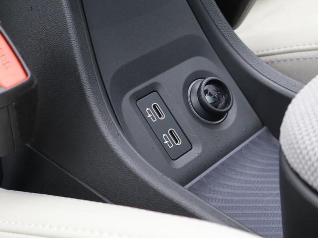 ＭＩＮＩ クーパーＣ　コンバーチブル　フェイバリット・トリム　認定中古車　２年保証　フェイバードトリム　ベージュ内装　１７インチＡＷ　アクティブクルーズコントロール　全周囲カメラ　前後センサー　アダプティブＬＥＤ　衝突軽減　車線逸脱　ステアリングヒーター（54枚目）