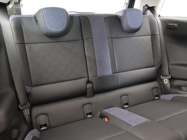 MINI クーパーSE クラシック・トリム 認定中古車 2年保証 17インチAW ヘッドアップディスプレイ アクティブクルーズコントロール 全周囲カメラ アダプティブLED 衝突軽減 車線逸脱 ステアリングヒーター フロントシートヒーター(14枚目)