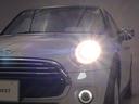 ヘッドライトはＬＥＤ化でより明るく！