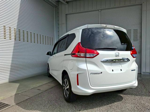フリード+ハイブリッド ハイブリッドG・ホンダセンシング 両側パワースライドドア LEDアクティブコーナリングランプ シートヒーター(5枚目)