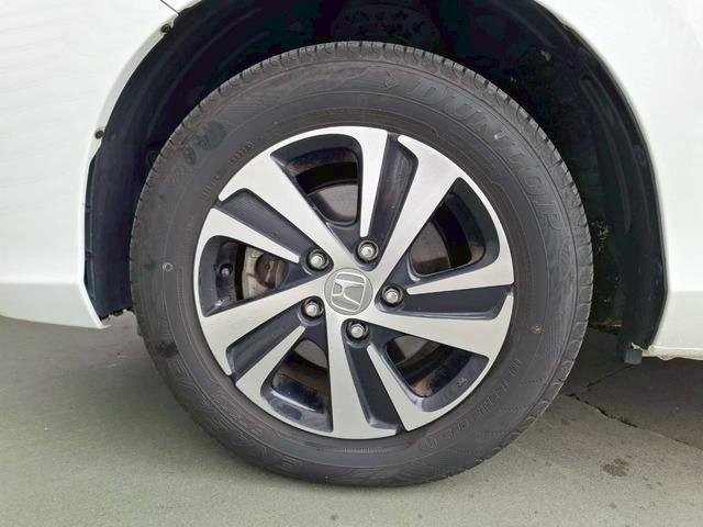 フリード+ハイブリッド ハイブリッドG・ホンダセンシング 両側パワースライドドア LEDアクティブコーナリングランプ シートヒーター(13枚目)